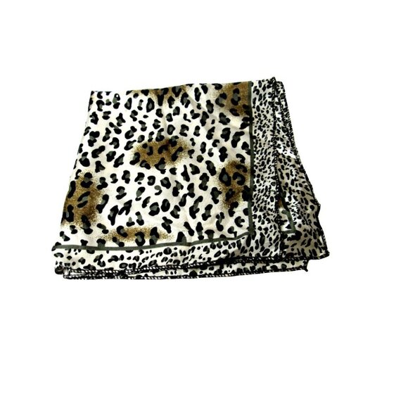Cheetah Animal Print Polyester  Scarf 20" Square - Picture 1 of 3